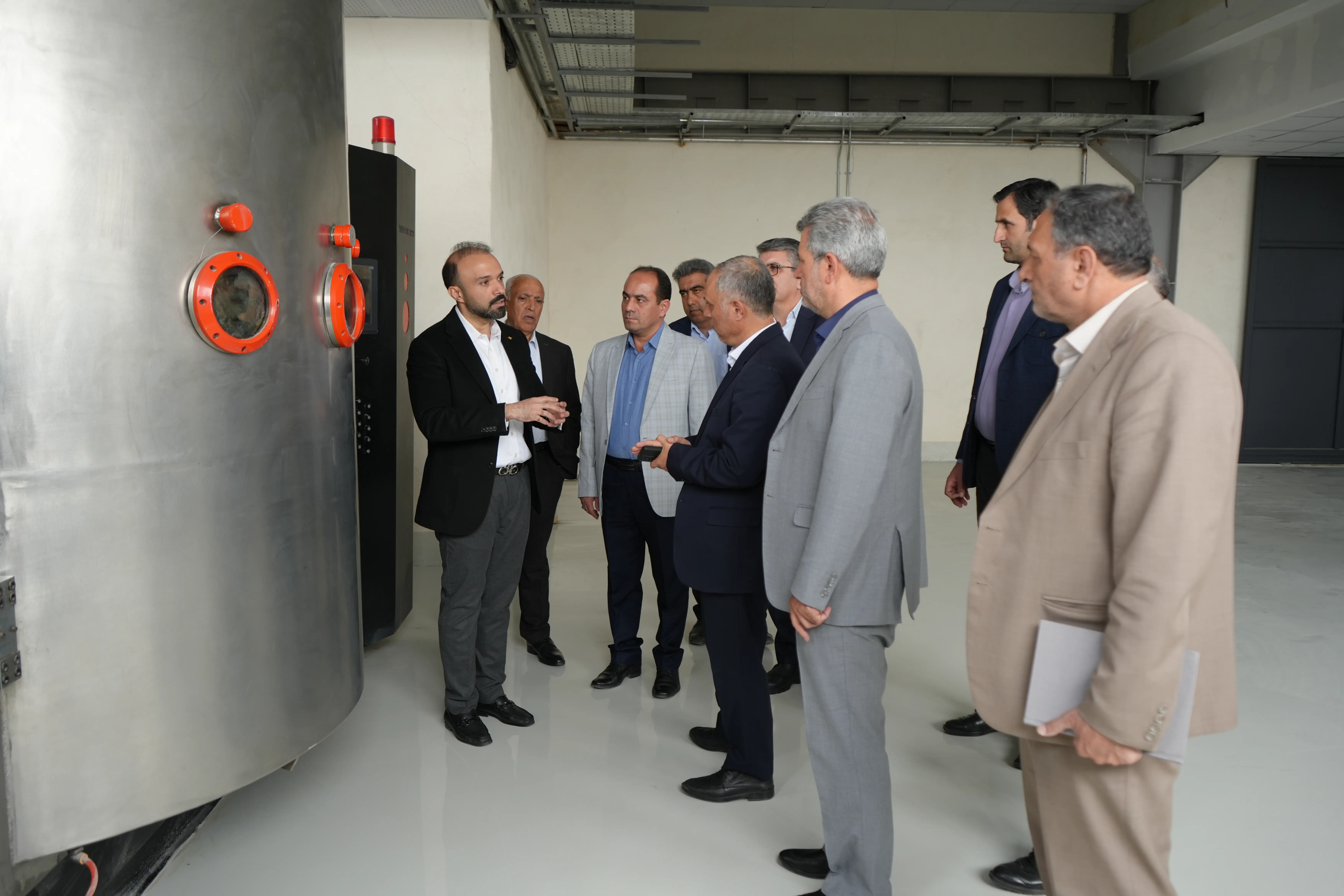 بازدید رئیس خانه صنعت، معدن و تجارت استان آذربایجان شرقی